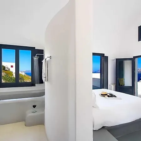 فيلة Thermi Sleeps 6 With Pool Air Con And Wifi ميغالوخوري